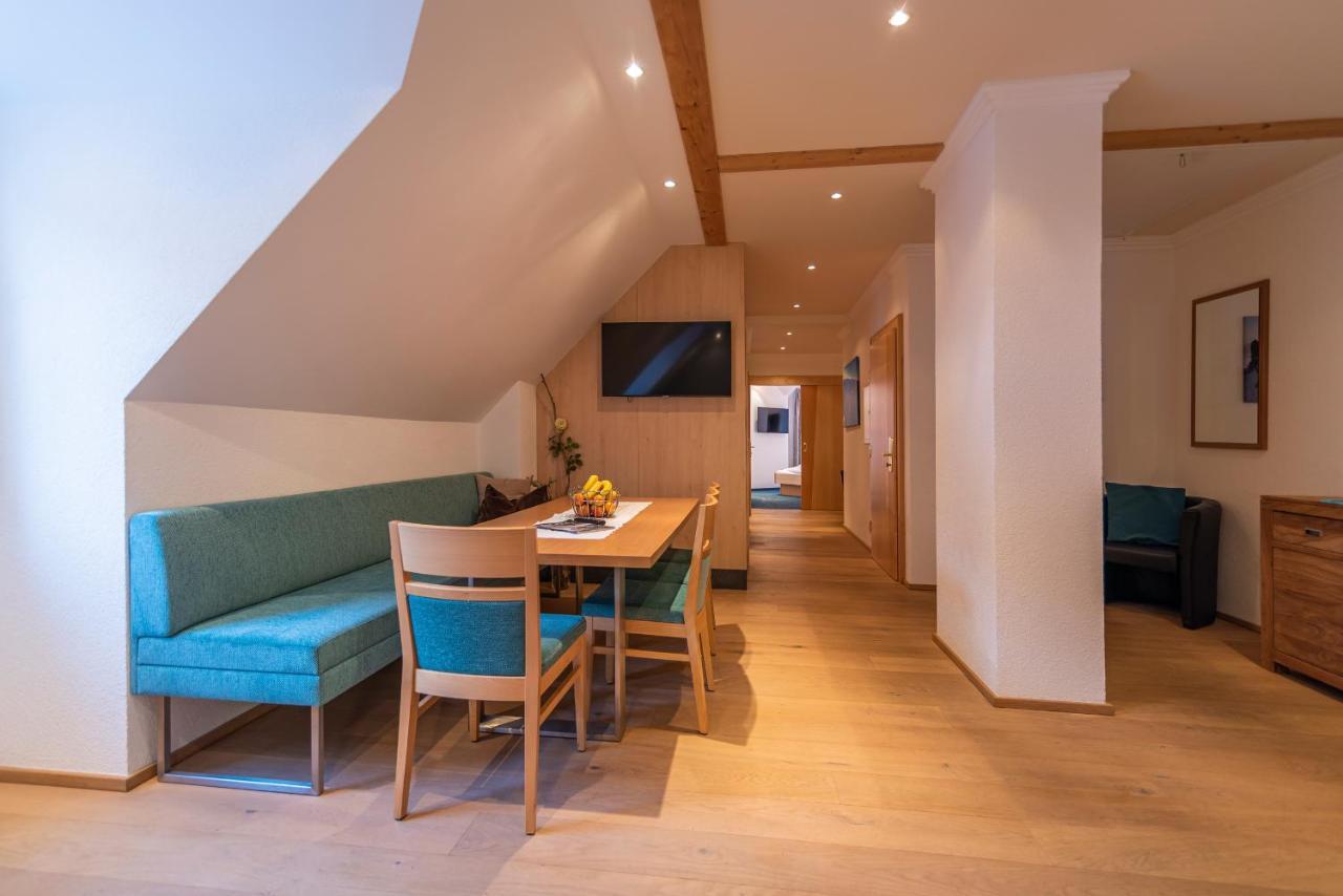 Hotel Garni Martina Ischgl Buitenkant foto