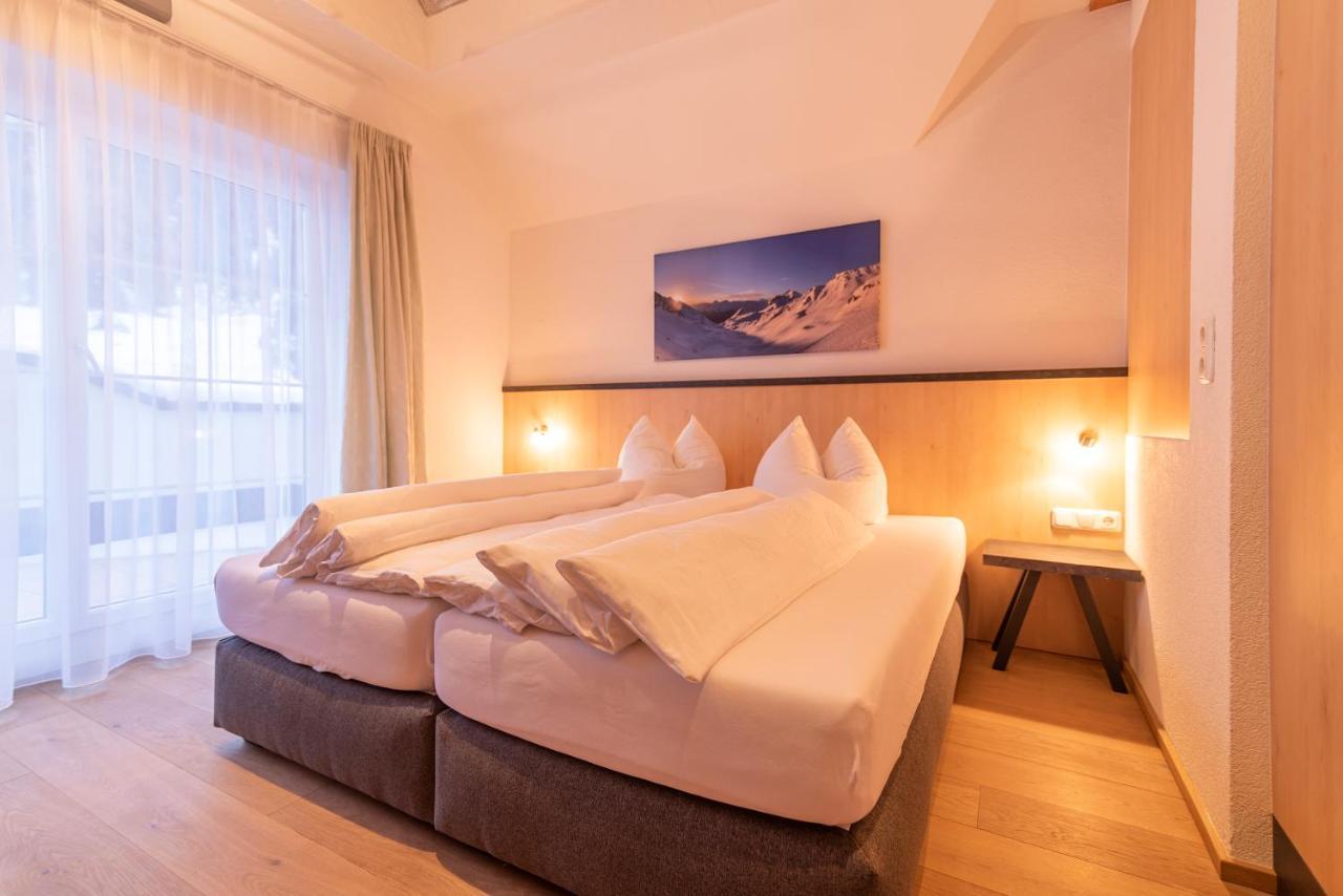 Hotel Garni Martina Ischgl Buitenkant foto