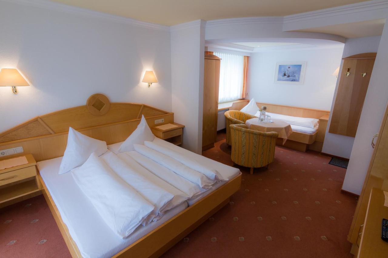 Hotel Garni Martina Ischgl Buitenkant foto